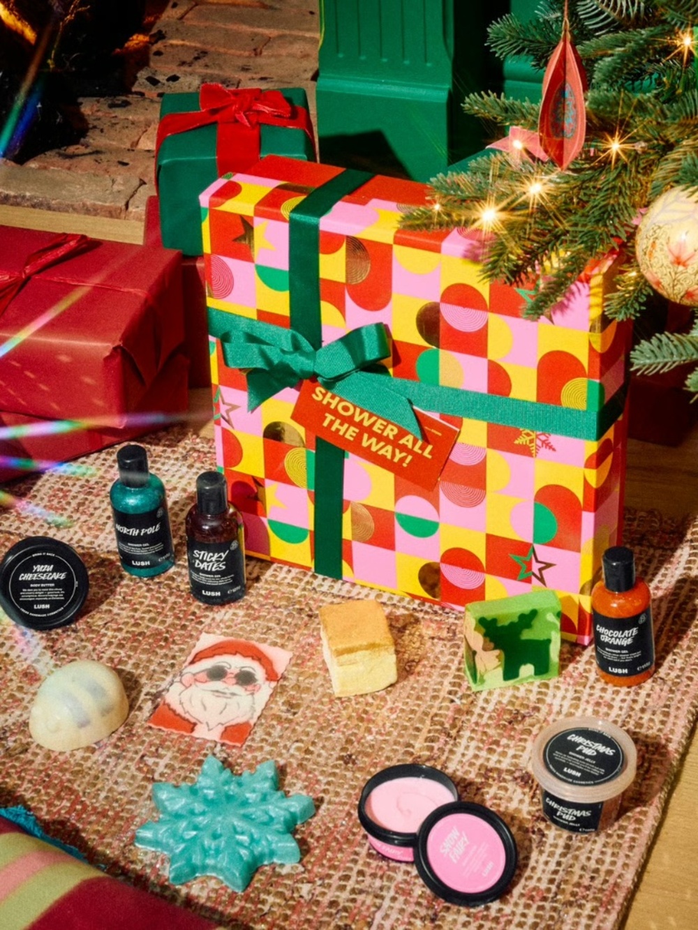 LUSH - Shower All The Way limited edition gift set - brand new